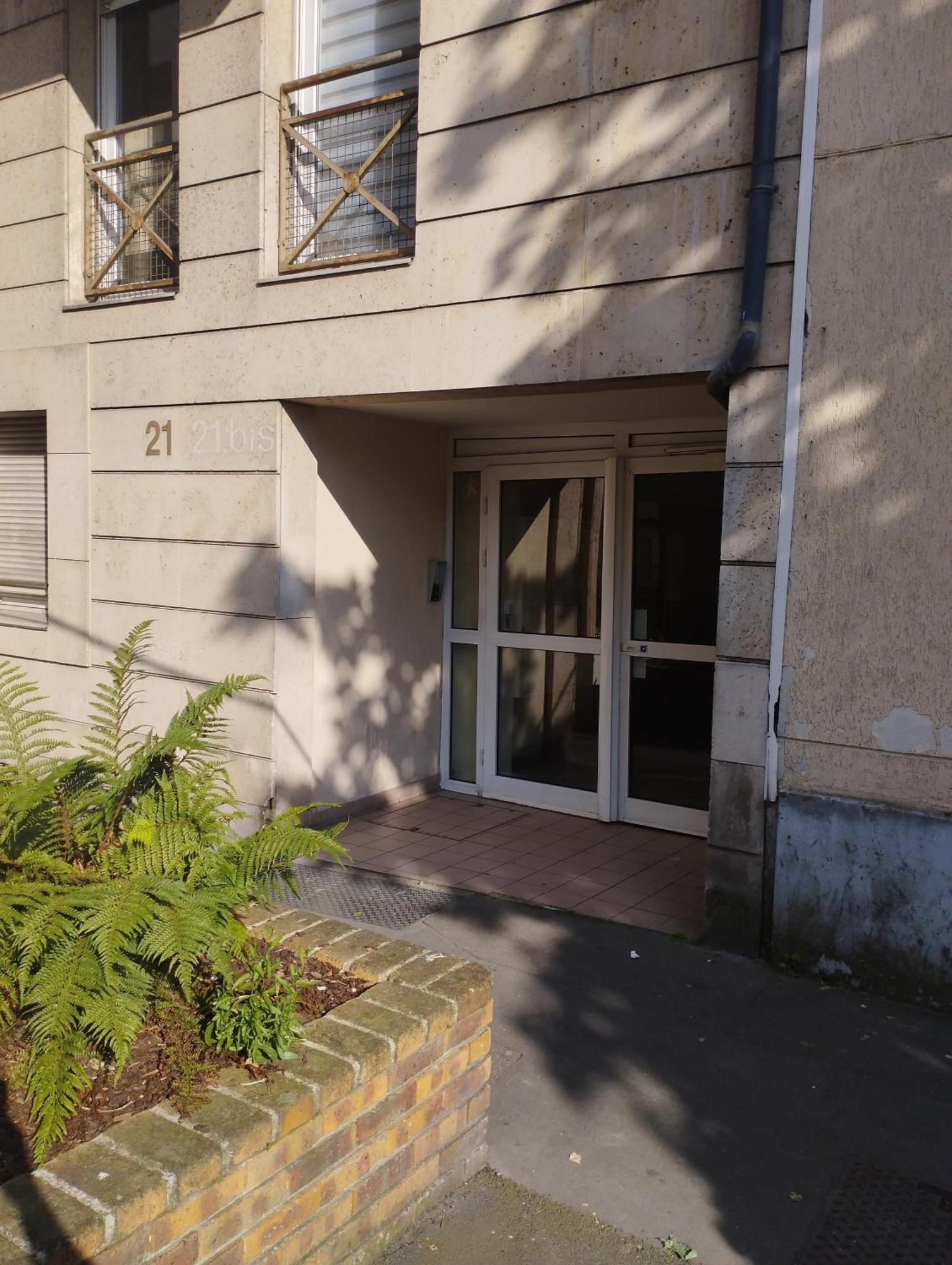 Cosy Apartment Kremlin Bicetre Metro Station Ле-Кримлен-Бисетр Экстерьер фото